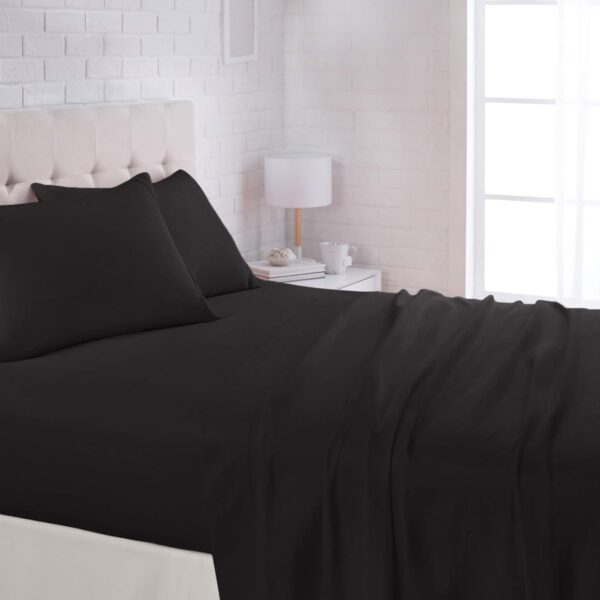 Amazon Basics Lightweight Microfiber 4-Piece Bed Sheet Set, Queen, Black